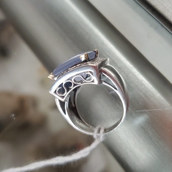 Elegant Silver and Chalcedony Gemstone Sterling 14k Ring - Picture 4 of 5